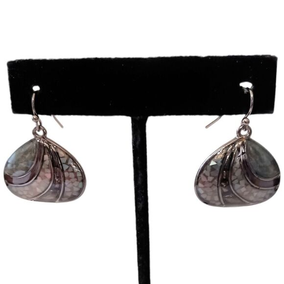 Lia Sophia Earrings Seaside Genuine Mother of Pearl Hematite Shell Retired Vtg. - Picture 5 of 16